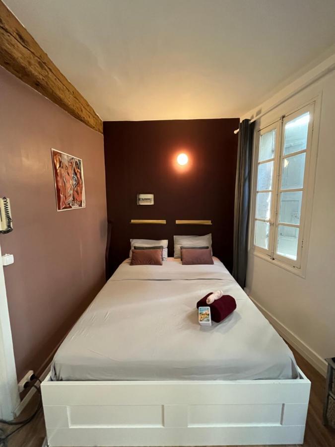 Aux Demoiselles D'Avignon Apartment Luaran gambar