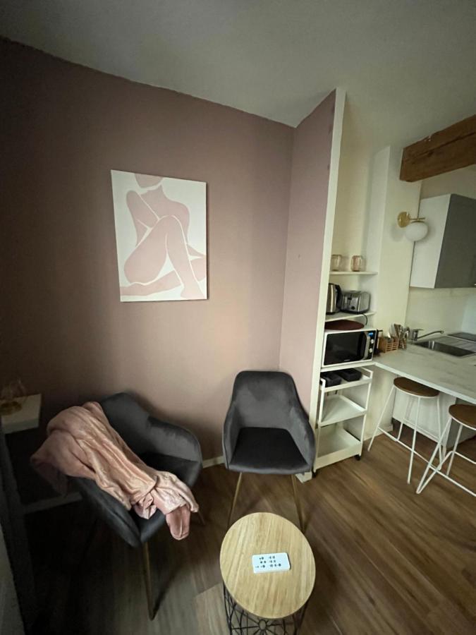 Aux Demoiselles D'Avignon Apartment Luaran gambar